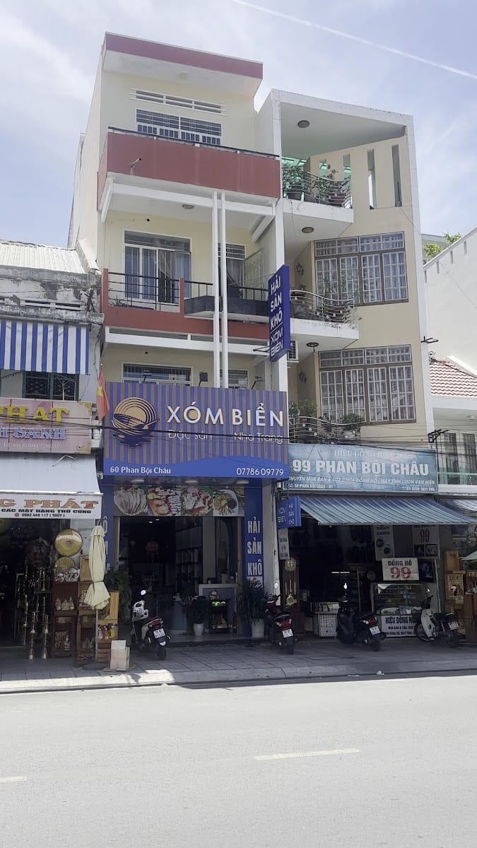 Cửa hàng Xóm Biển tại 60 Phan Bội Châu, Nha Trang