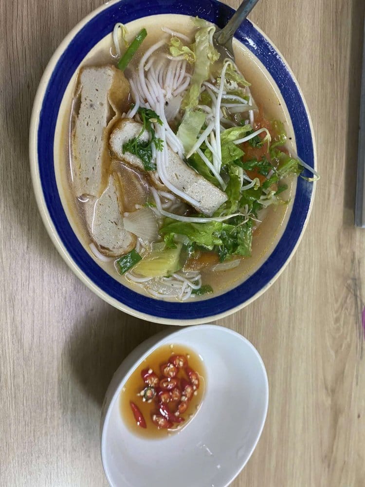 Khách hàng nói gì về Xóm Biển 1 Bát bánh canh chả cá khách tự nấu ở nhà.