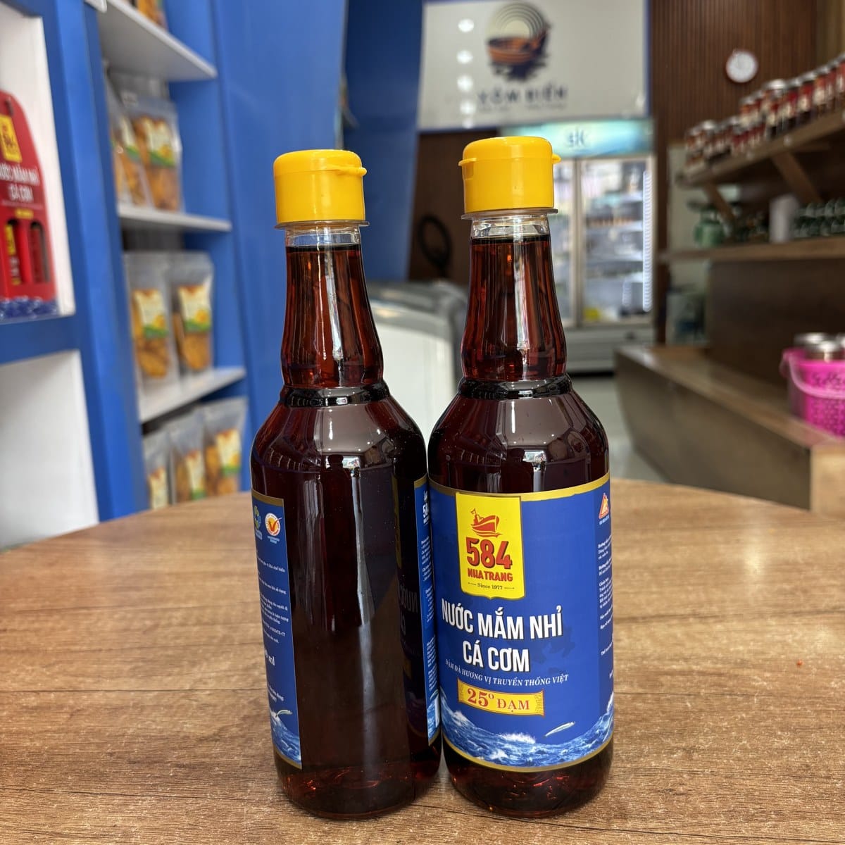 Nước Mắm Nhĩ Cá Cơm 584 Nha Trang 4 Nước mắm nhĩ cá cơm 584 Nha Trang 40 độ đạm bán tại Xóm Biển - ảnh 4