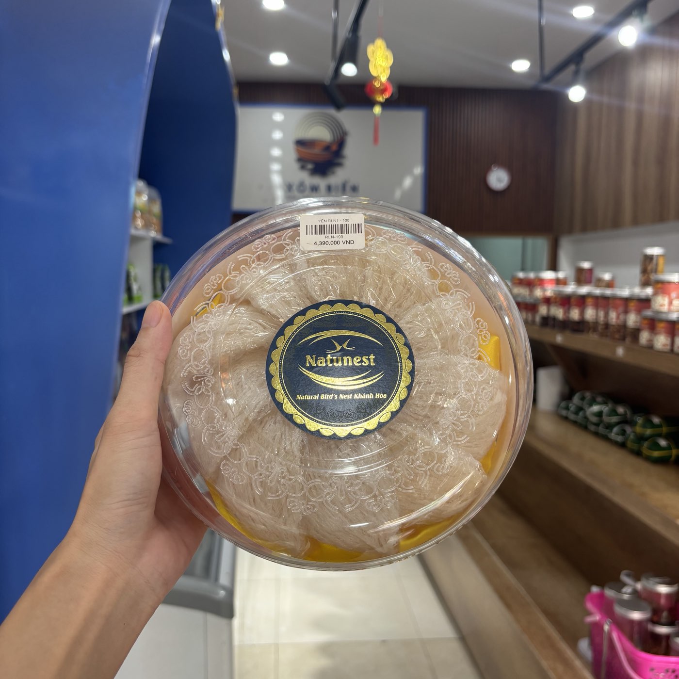 Giá Yến Sào Nha Trang Bao Nhiêu? Các Loại Yến Và Cách Chọn 1 Hộp yến sào rút lông 100g tại cửa hàng Xóm Biển Nha Trang